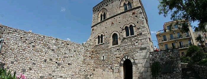 Fondazione MAZZULLO is one of Guide to Taormina's best spots.