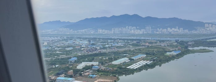 Gimhae International Airport (PUS) is one of AIRPORTS.