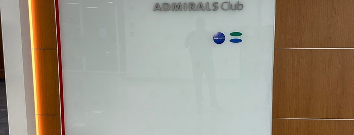 American Airlines Admirals Club is one of AeroGIG.