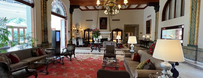 Country Club Lima Hotel is one of สถานที่ที่บันทึกไว้ของ Fabio.