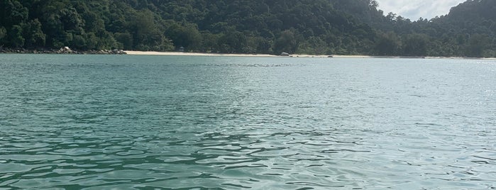 Monkey Beach (Teluk Duyung) is one of Travel.