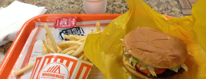 Whataburger is one of Chesterさんの保存済みスポット.