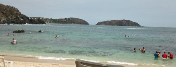 Playa Varadero is one of สถานที่ที่ K ถูกใจ.