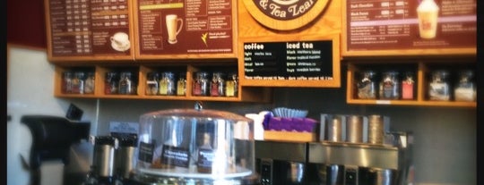 The Coffee Bean & Tea Leaf is one of Lieux qui ont plu à Andy.