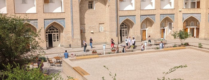 Muhammad Aminkhan Madrassah and Minaret is one of Узбекистан Anja.