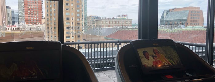 Rooftop Health Club at The Fairmont Copley Plaza is one of Orte, die Emily gefallen.