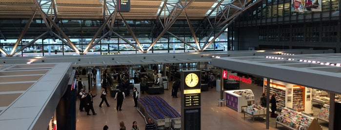 Международный аэропорт Гамбург им. Гельмут Шмидта (HAM) is one of Kübra : понравившиеся места.