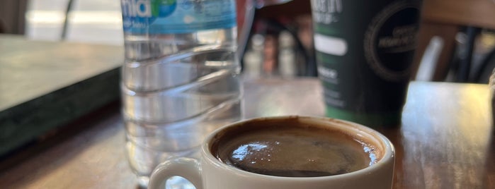 Brew Mood Coffee & Tea is one of izmir gidilen secmece.
