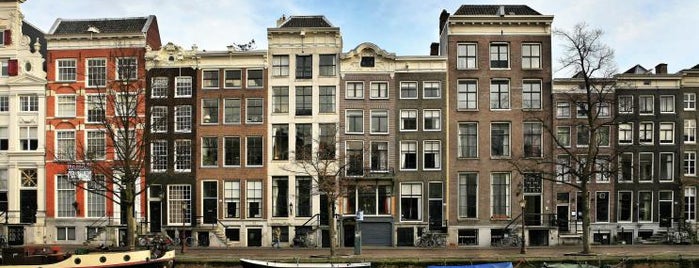 Amsterdam Apartment Rental A299 is one of De Grachten 2/2: Slapen, eten & drinken ❌❌❌.