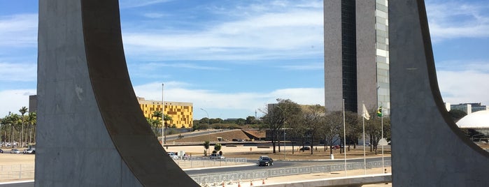 Palácio do Planalto is one of Lugares favoritos de Gustavo.