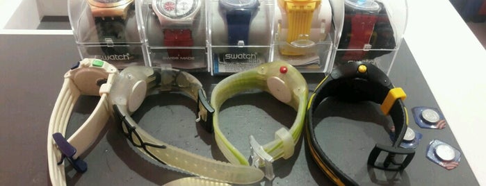 Swatch İstanbul Marmara Park AVM is one of ECEさんの保存済みスポット.
