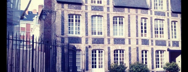 Musée de l'Hôtel Dubocage de Bléville is one of LH incontournables !.