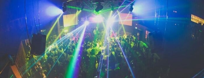 Prime Upscale Club is one of Kenn R'ın Beğendiği Mekanlar.