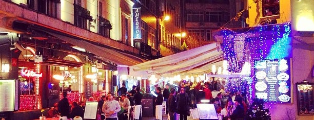 Sultanahmet Meydanı is one of Must Visit Place in Istanbul (Turki).