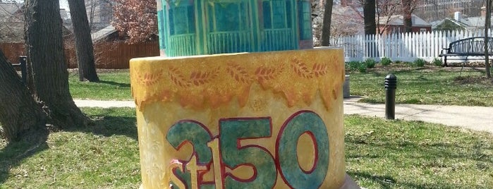 Historic Hanley House is one of #STL250 Cakes (Inner Circle).