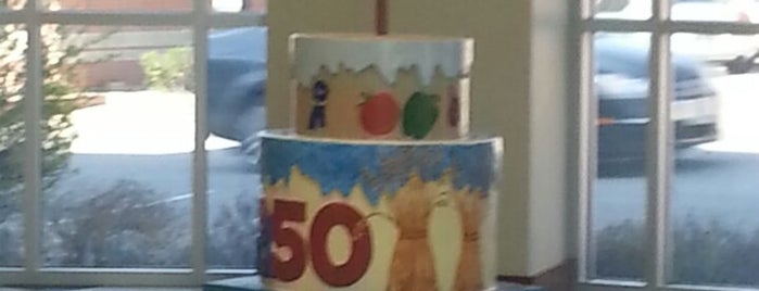 Franklin County Government Center is one of #STL250 Cakes (Outer Ring).