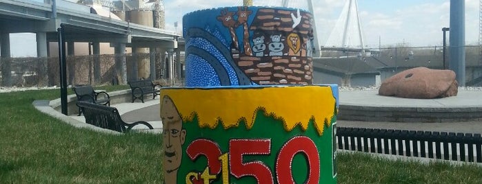 Big Mound (Le Grange De Terre) is one of #STL250 Cakes (Inner Circle).