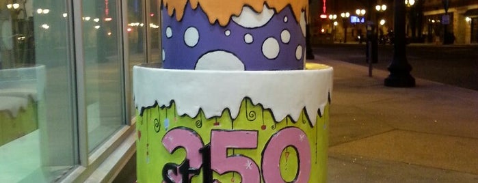 Big Brothers Big Sisters is one of #STL250 Cakes (Inner Circle).