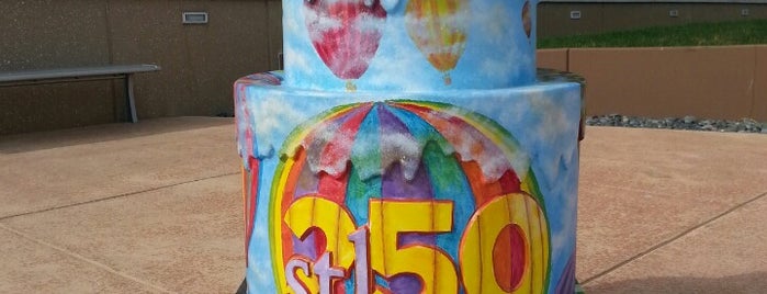 Edward Jones-St. Louis Headquarters is one of #STL250 Cakes (Inner Circle).