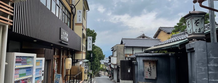 よーじや 清水店 is one of Kyoto.