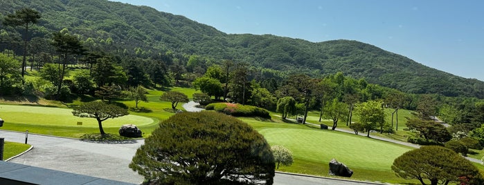 Lakeside Country Club is one of 다녀온 골프장.