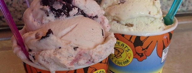 Lappert's Ice Cream & Yogurt is one of Tempat yang Disukai Jay.