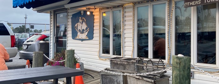 Chowder Bar is one of The 15 Best Places for Seafood in Islip.