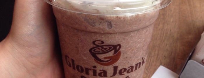 Gloria Jean's Coffees is one of Locais curtidos por Talha.