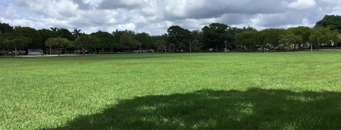 Lago Mar Park is one of Miami's must visit!.