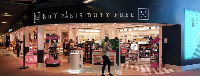 BuY Paris Duty Free is one of Orte, die Léo gefallen.
