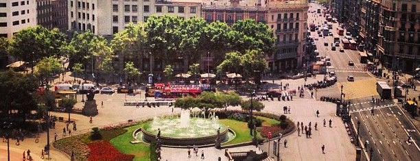 Plaça de Catalunya is one of 10 must-sees in Barcelona!.