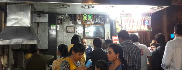 Jalebi Wala | जलेबी वाला is one of Places to eat in Delhi/NCR.
