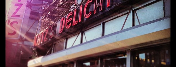 Katz's Delicatessen is one of todo @ nyc.
