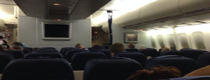 United Airlines Flight UA 839 is one of ᴡᴡᴡ.Bob.pwho.ru'nun Beğendiği Mekanlar.