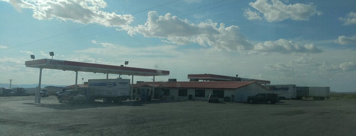 Plateau Truck Stop is one of Pistol travels.
