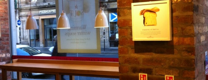 Pret A Manger is one of Alisonさんのお気に入りスポット.