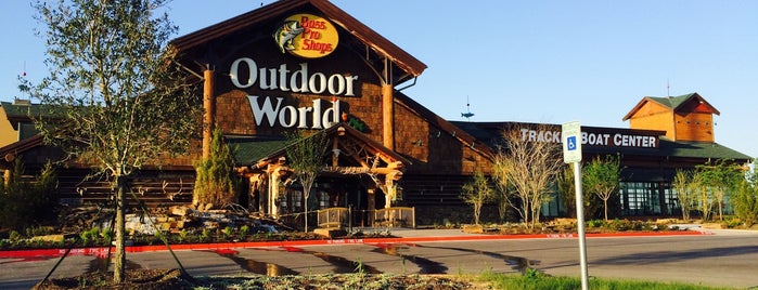 Uncle Buck's Fish Bowl and Grill is one of Brody’s Liked Places.