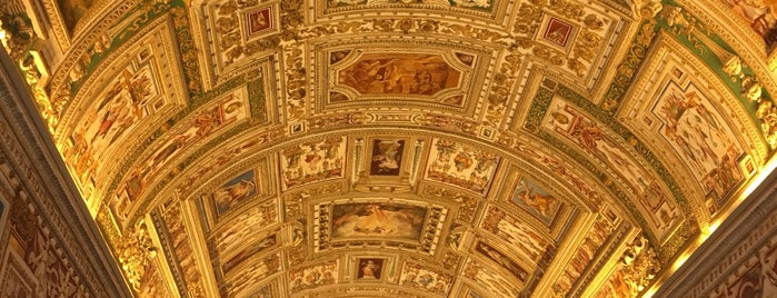 Museum Vatikan is one of Tempat yang Disukai Günther.