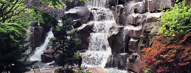 Waterfall Garden Park is one of Seattle / play.