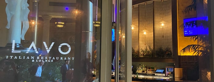 LAVO Italian Restaurant & Nightclub is one of Mya's Dirty 30.