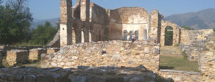Βασιλική Αγίου Αχιλλείου is one of สถานที่ที่บันทึกไว้ของ Spiridoula.