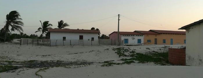 Prainha do Canto Verde is one of Lugares.