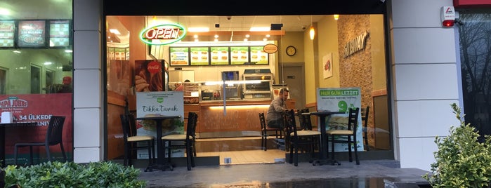 Subway Ataköy is one of Ugurさんのお気に入りスポット.