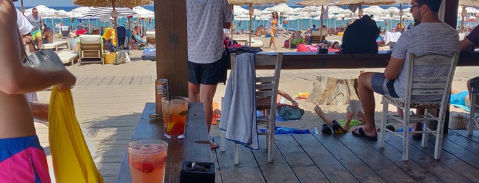 Айляка Beach Bar is one of Burgas Love.