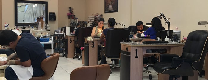 Wynn Nails & Spa is one of Locais curtidos por Guadalupe.