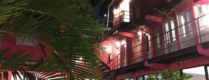 Bonita Pousada & Hostel is one of Rio de Janeiro.