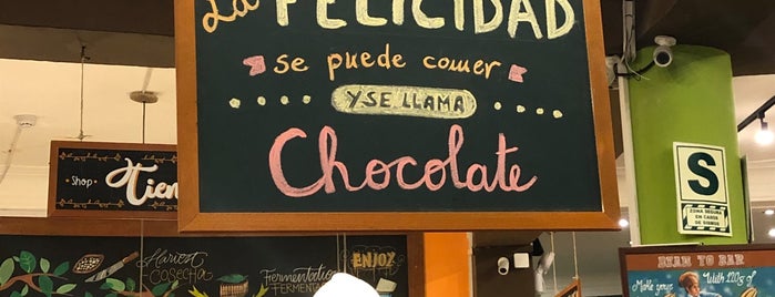 Choco Museo is one of Lugares con los Mejores Chocolates (Bebida) Lima.