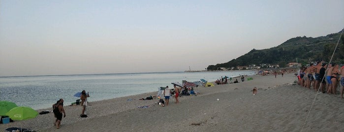 Horefto Beach is one of Posti che sono piaciuti a Apostolos.