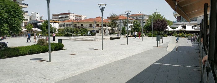 Orestiada is one of Lugares favoritos de Dilek.