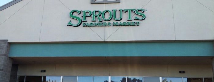 Sprouts Farmers Market is one of สถานที่ที่ Jinnie ถูกใจ.